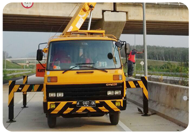 unit mobil tangga 18 meter